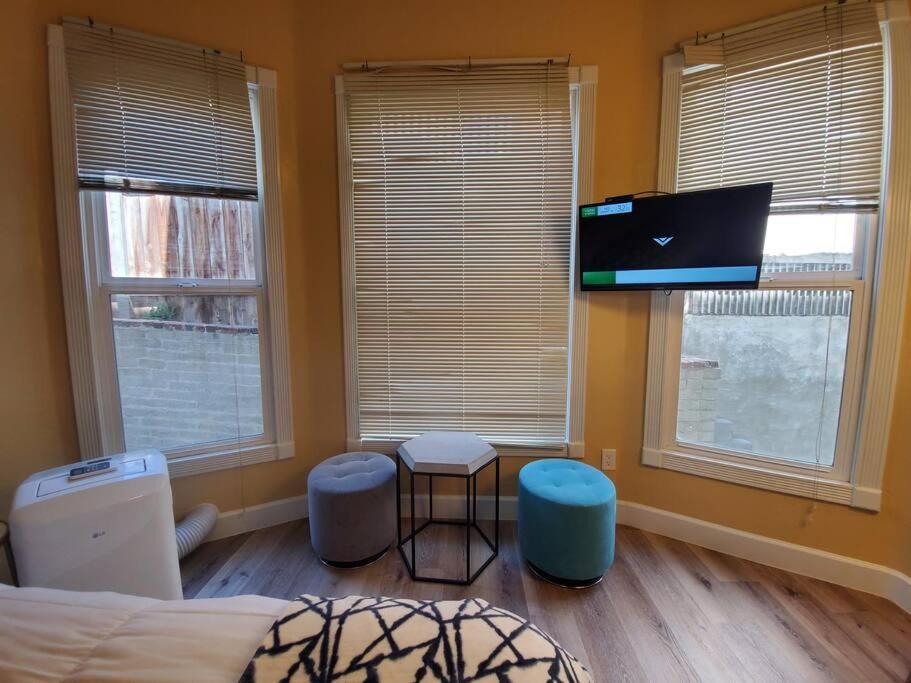 Centrally Located Studio And Cozy Place Perfect For Travelers And Couples! Located In San Diego Downtown! Perfect For Your Quick Getaway! Apartment Luaran gambar