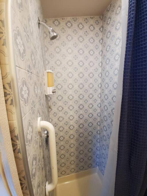 Centrally Located Studio And Cozy Place Perfect For Travelers And Couples! Located In San Diego Downtown! Perfect For Your Quick Getaway! Apartment Luaran gambar